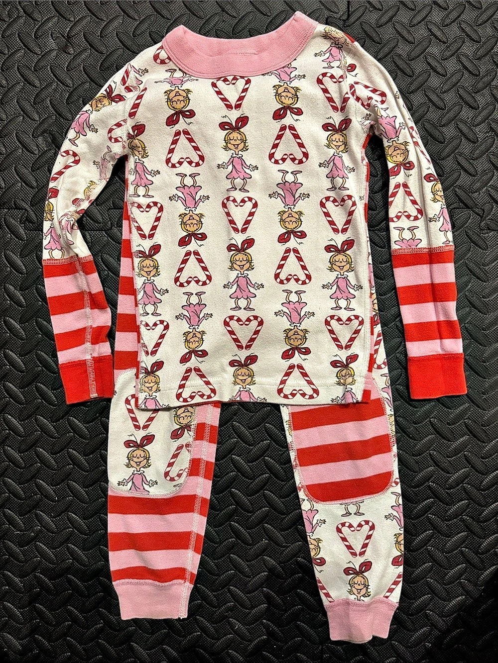 Hanna Andersson Long Pajamas in Organic Cotton - Dr. Seuss Cindy Lou Who